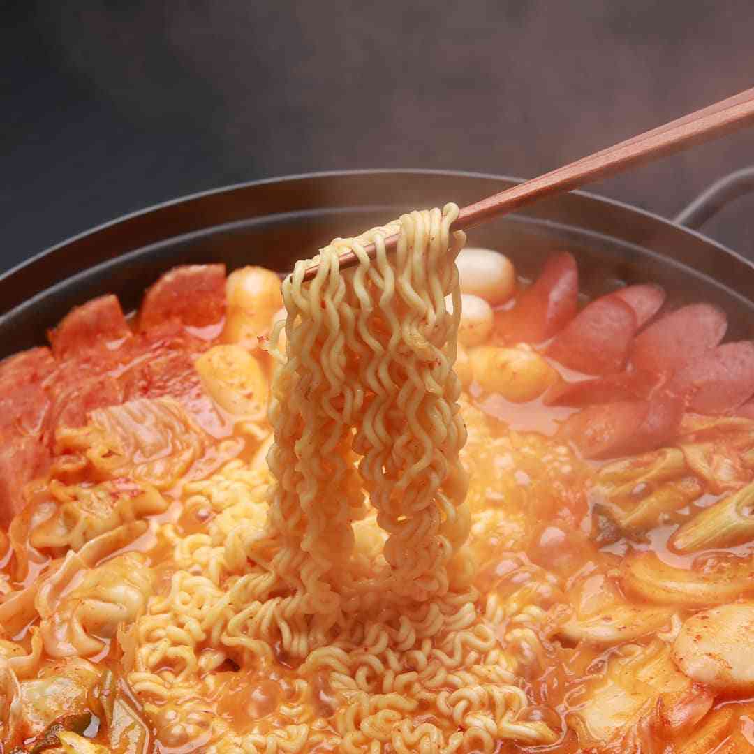 \"의정부のブデチゲ通りの名店\"