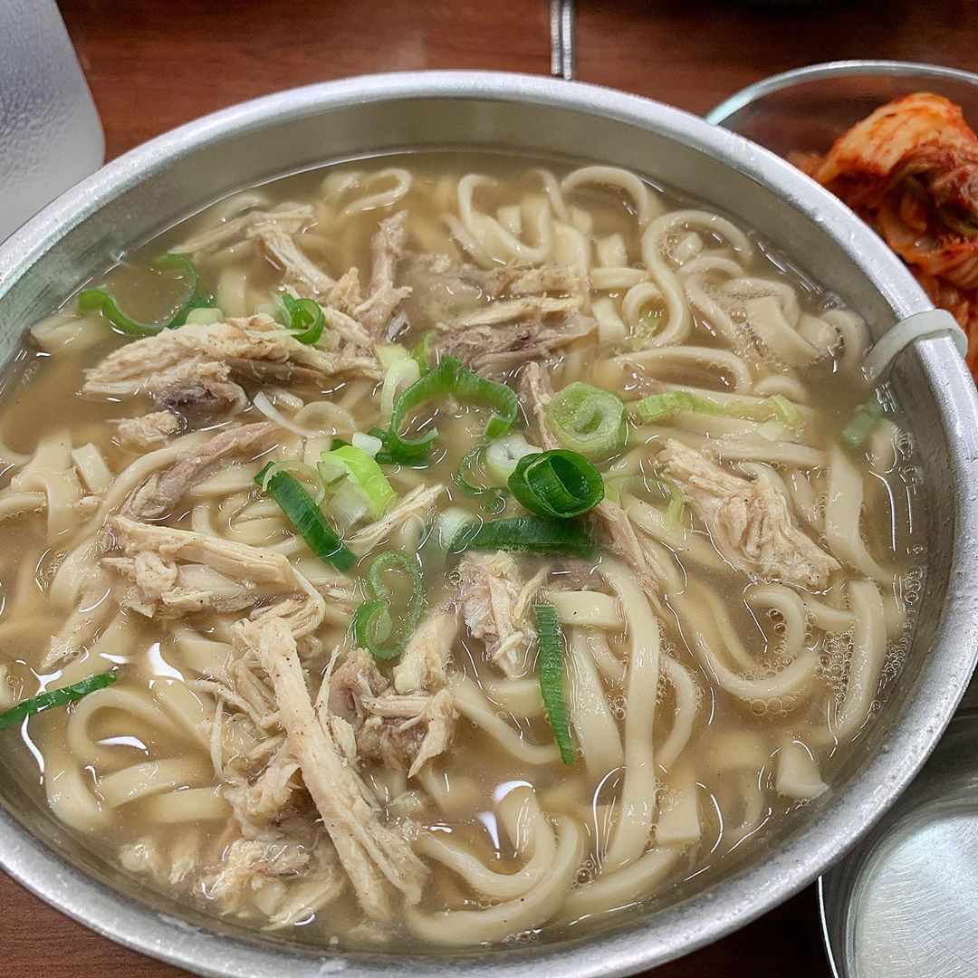 \"byeon_jueunさんの写真\"