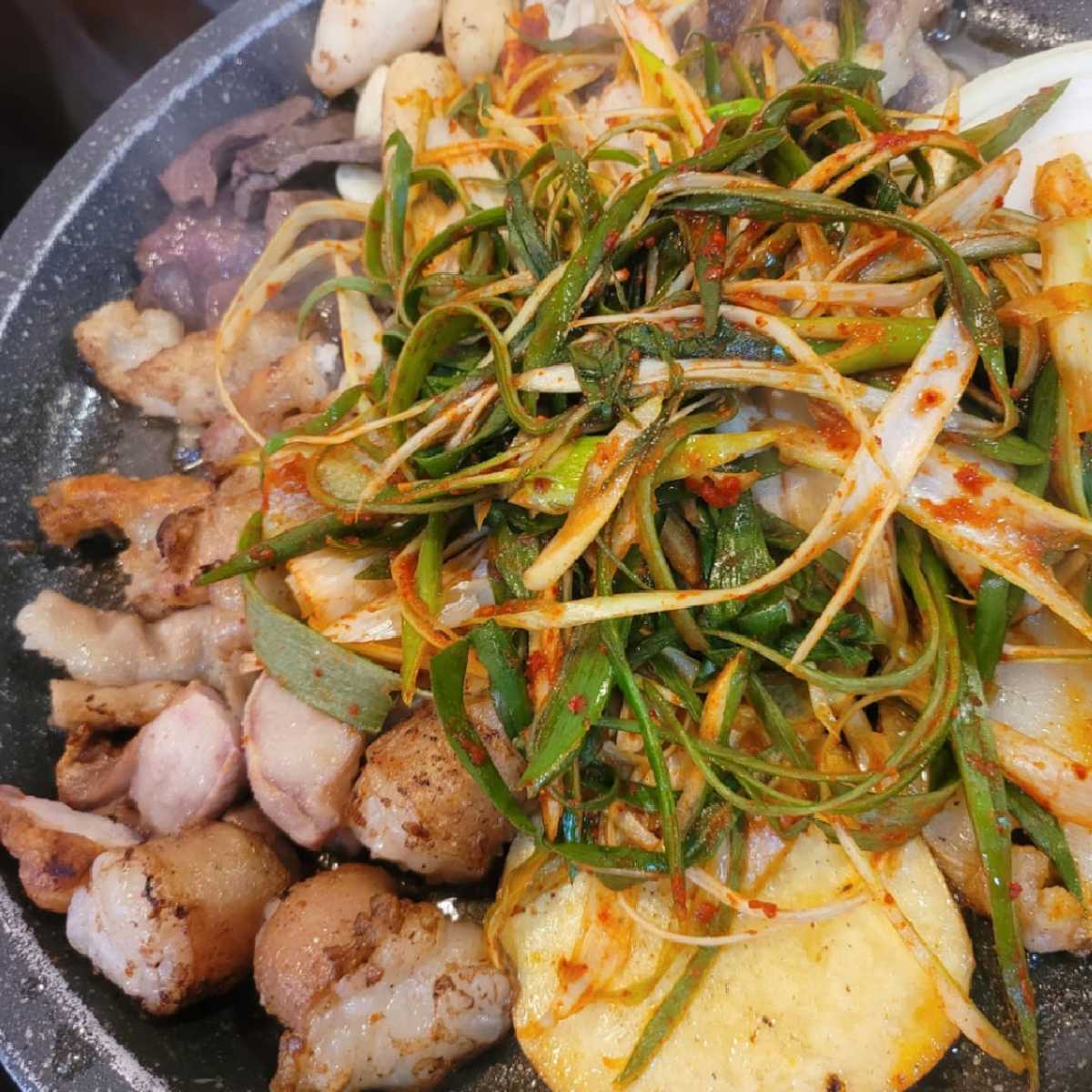 \"파무침が載ったホルモンの写真\"