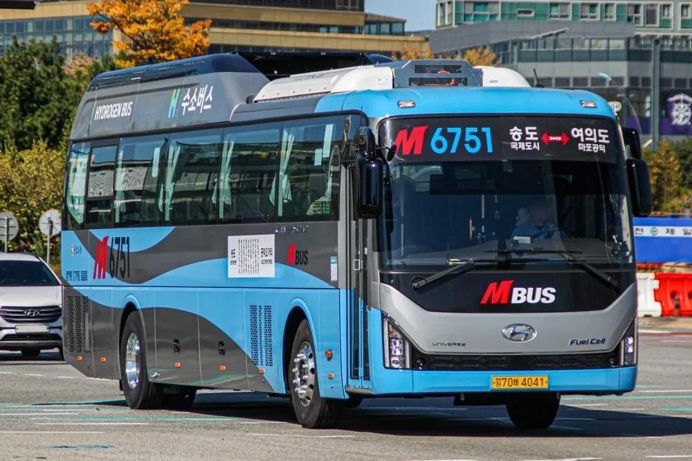 広域急行バス M6751. 출처 : 仁川市