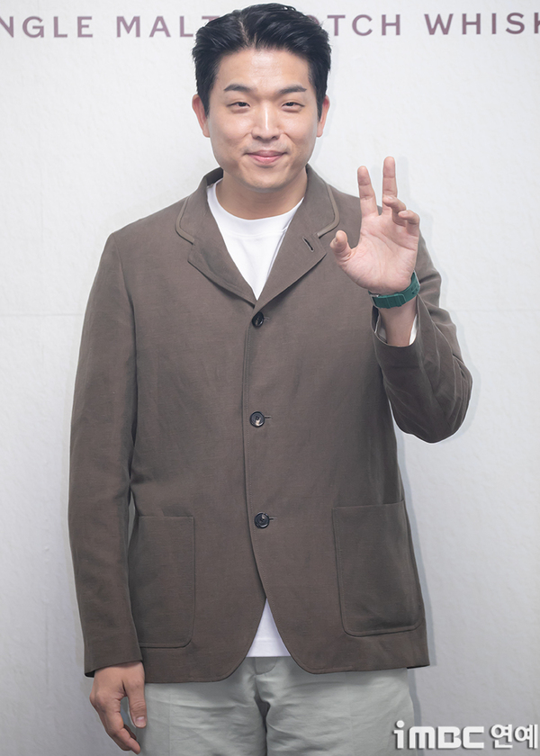 \"写真\"
