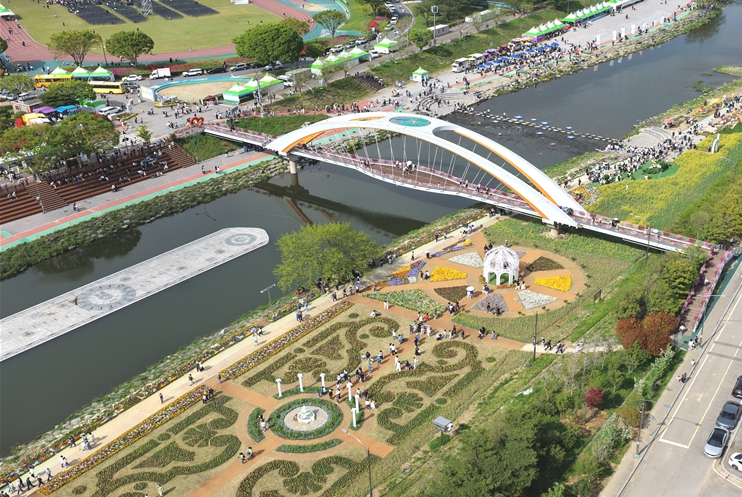 2026年 華順 春の花祭り会場の全景