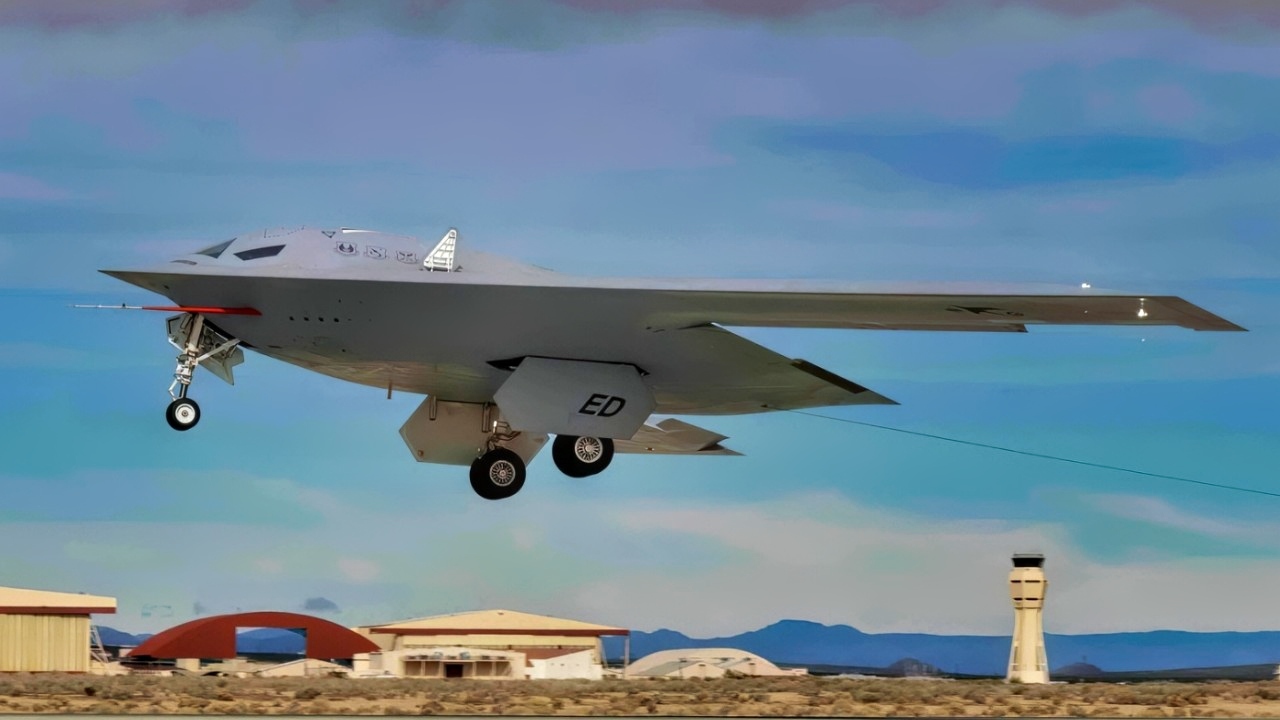 \"米空軍B-21レイダー