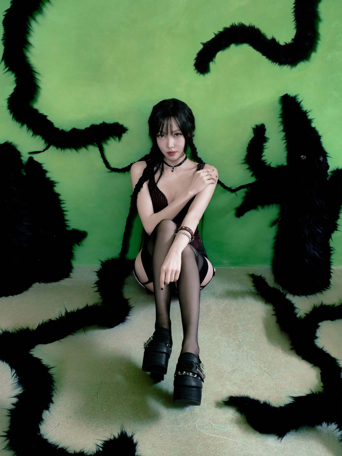 유주(YUJU).