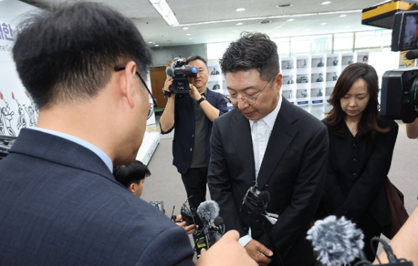 김수완