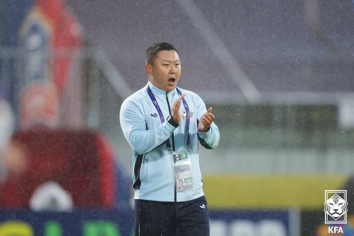 内郷女子サッカーチーム リユイル監督。ⓒ 大韓サッカー協会