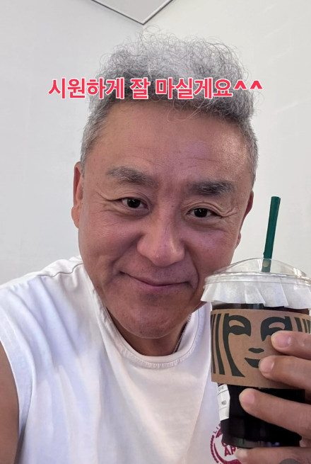 チェ・ジュンヨン SNS