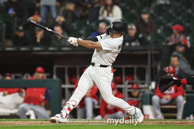 村上宗隆が4月28日に逆転の3ランを放っている。/ゲッティイメージズコリア