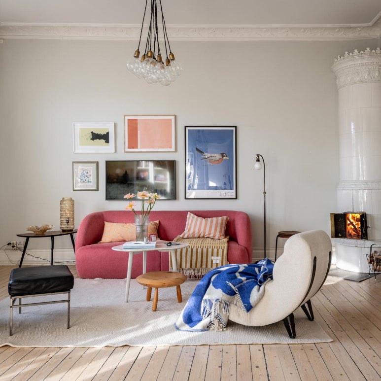 \"\"