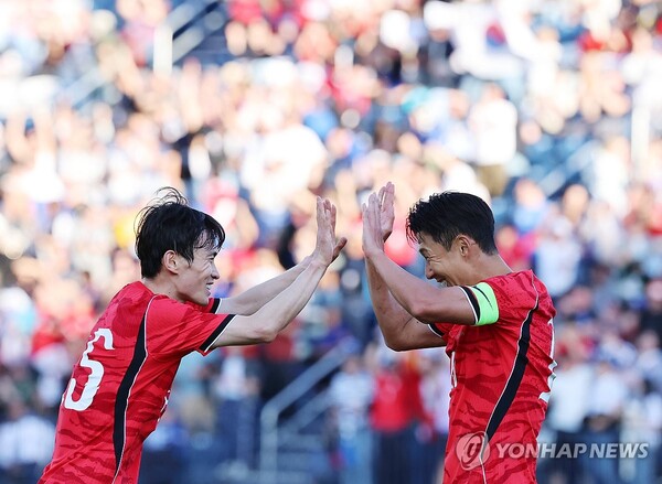 \"写真=聯合ニュース\"