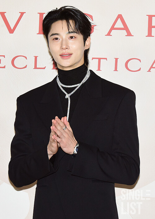 변우석