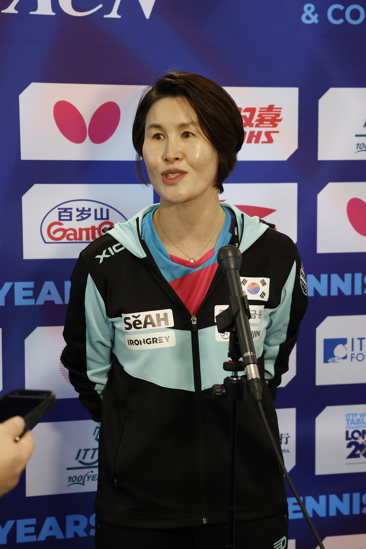 ソク・ウンミ 女子代表監督。大韓卓球協会
