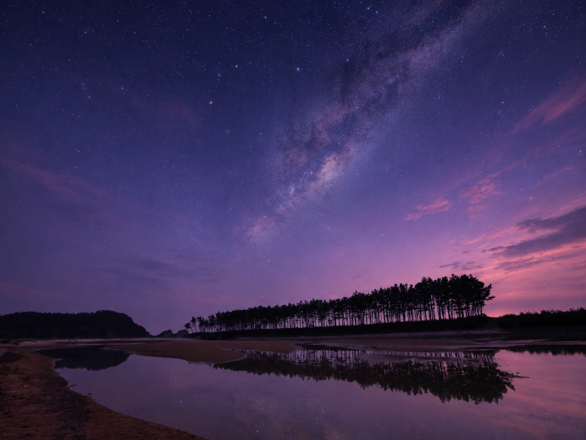 운여해변 天の川／理解を助けるためのAI画像