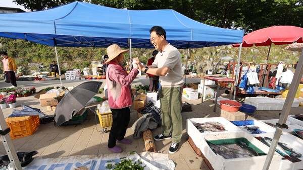 トッケビ市場。写真=동네 한 바퀴