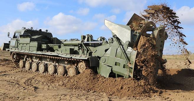 \"プーチンが最も重視するこの戦車　ロシア・ウクライナ戦争で核心戦略と言われるこの『武器』