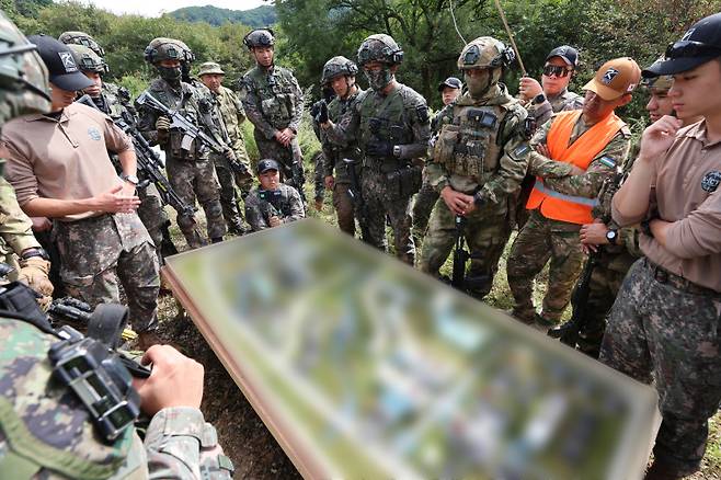 一日で戦争を終わらせる米軍特殊部隊を一夜で全滅させた韓国の「この軍隊」｜ハッシュタグ - 面白くて興味深い話