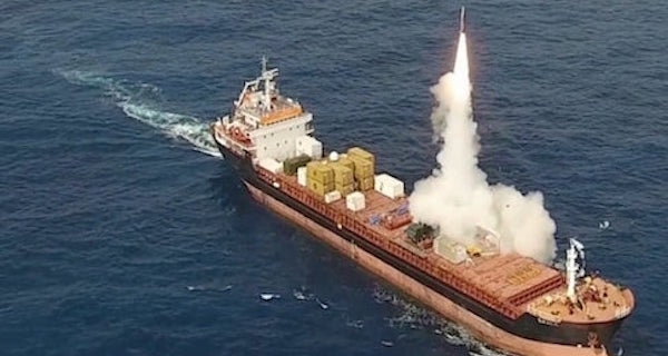 G-Military]中国「コンテナ偽装」巡航ミサイル発射...コンテナ船団がミサイル基地に変貌か？ - グローバルイコノミック
