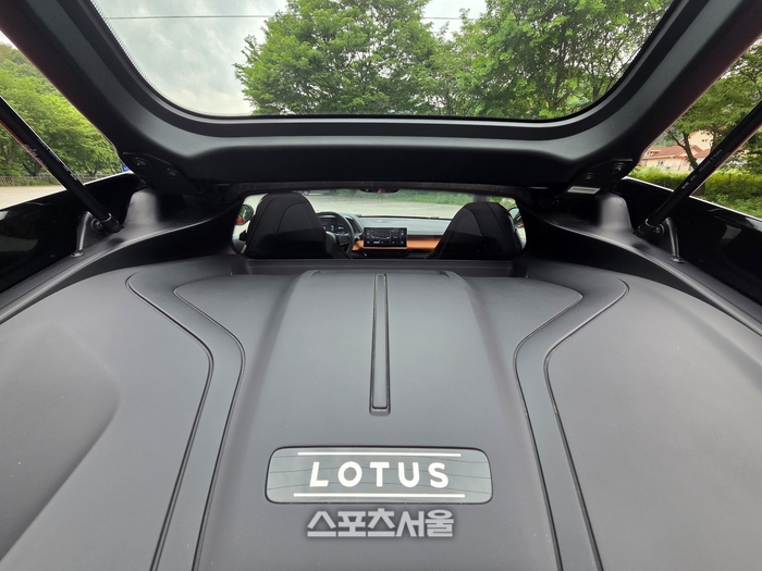 ロータス