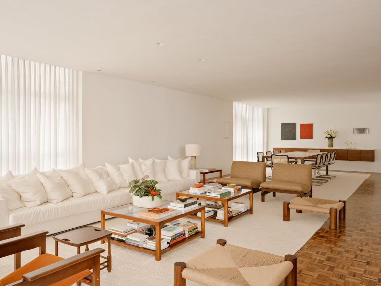 \"\"