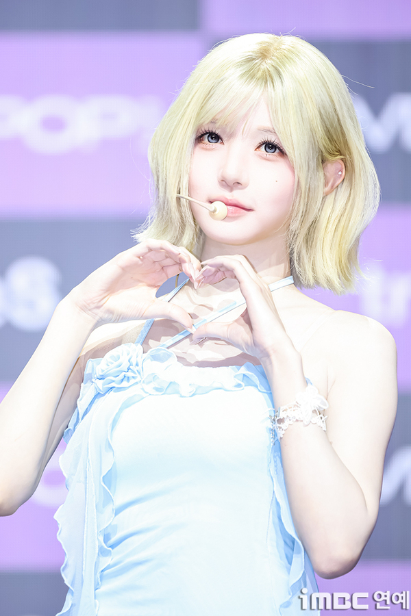 \"\"
