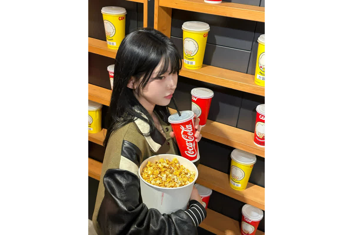 春の映画デートはこれで決まり！カジュアルシックなスタイル
