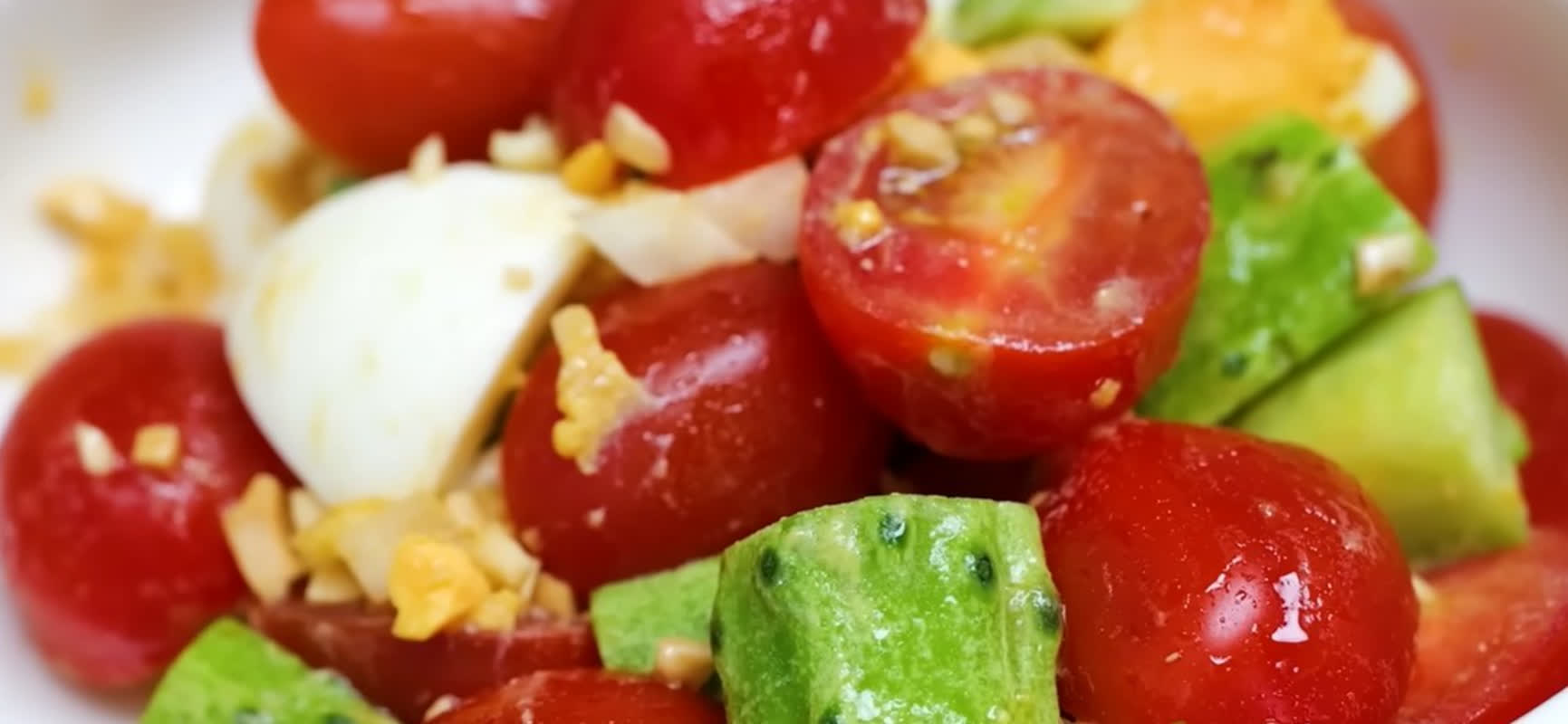 3 Ingredients, 10 Minutes: The Secret to a Perfect Blood Sugar-Friendly Salad