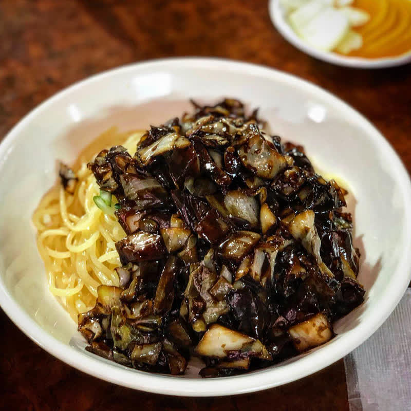 1か月前から予約必須！韓国で話題の濃厚「カンジャジャン」名店5選