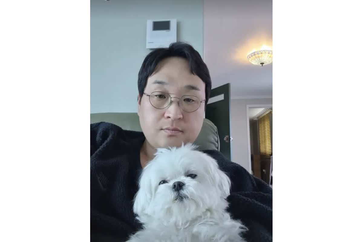 Walking 277 Miles to Heal: Actor’s Emotional Journey After Losing His Dog