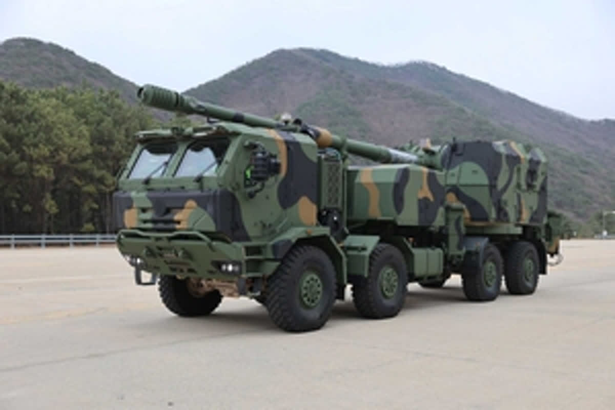 9 Rounds in 59 Seconds: Can South Korea’s New K9MH Win the U.S. Army Bid?