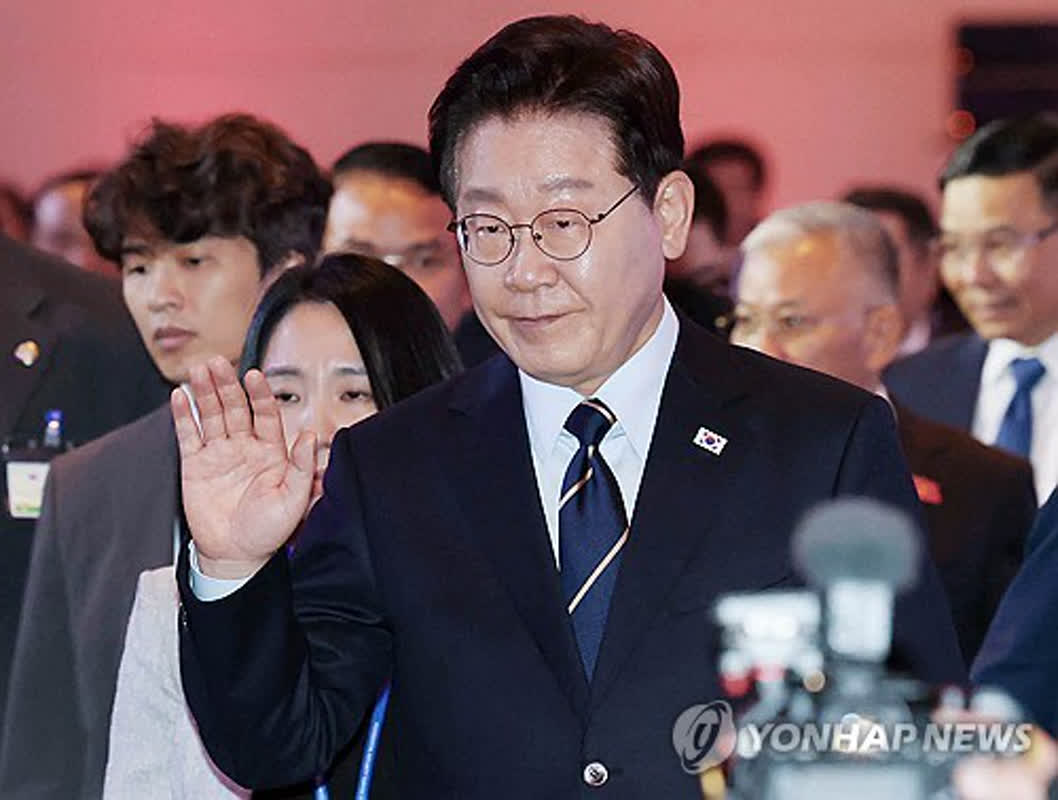 イ・ジェミョン大統領、ベトナムでのサプライズ訪問で国民と交流