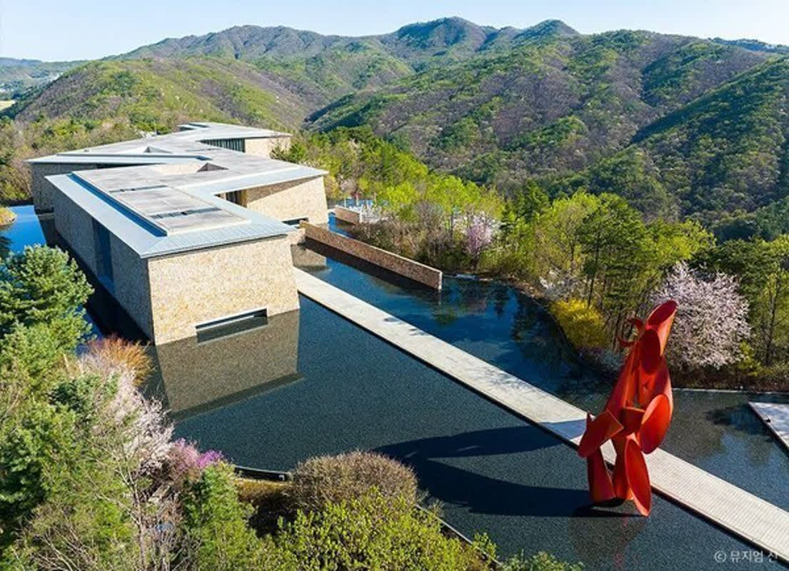 Inside the Stunning Architecture of South Korea’s Museum SAN