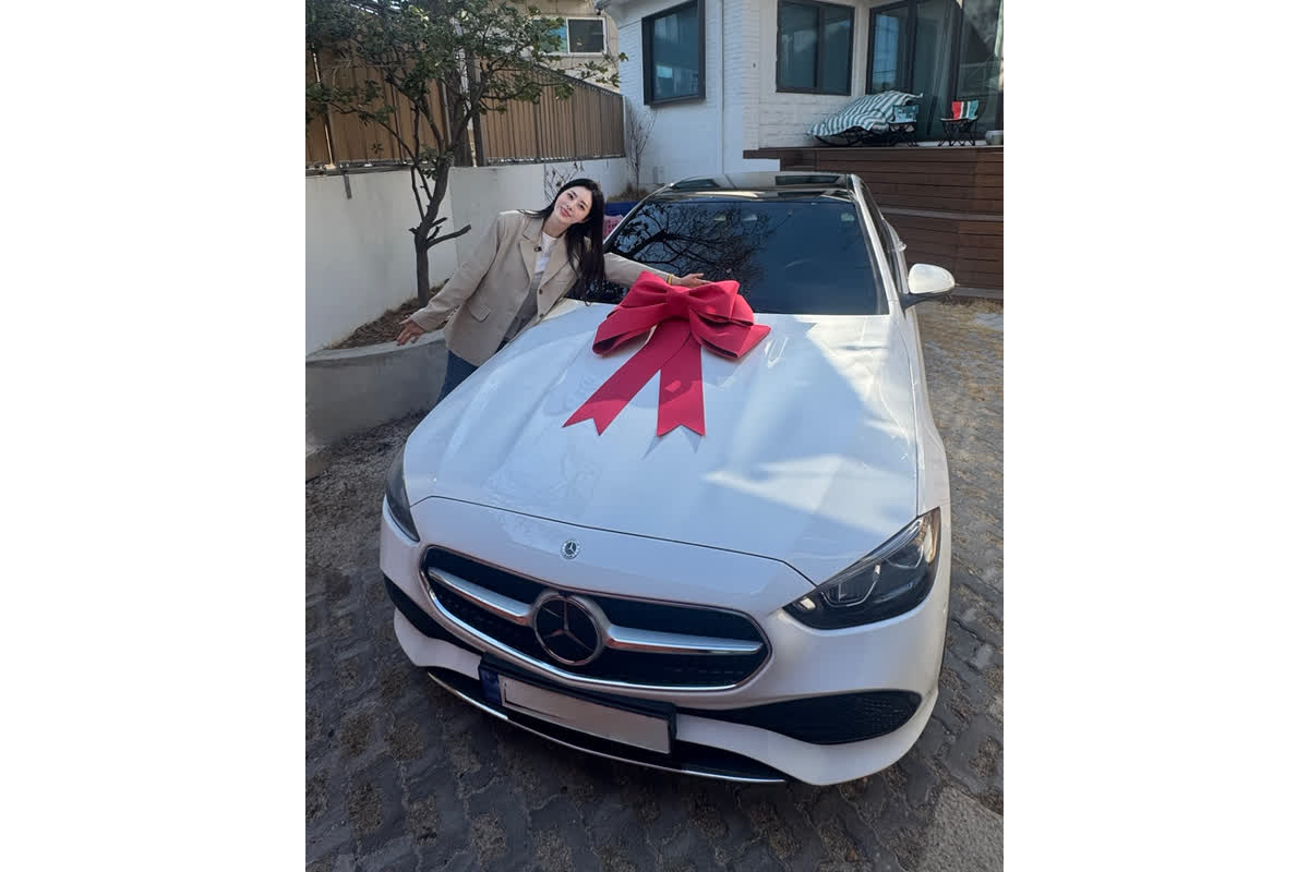 結婚記念日に愛車をサプライズ贈呈！