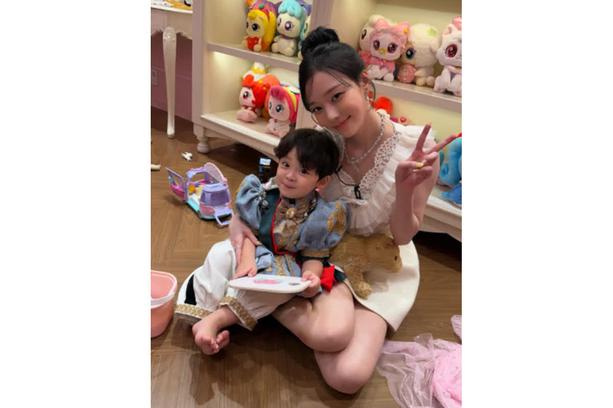 エスパのウィンター、子供モデルとの心温まる交流
