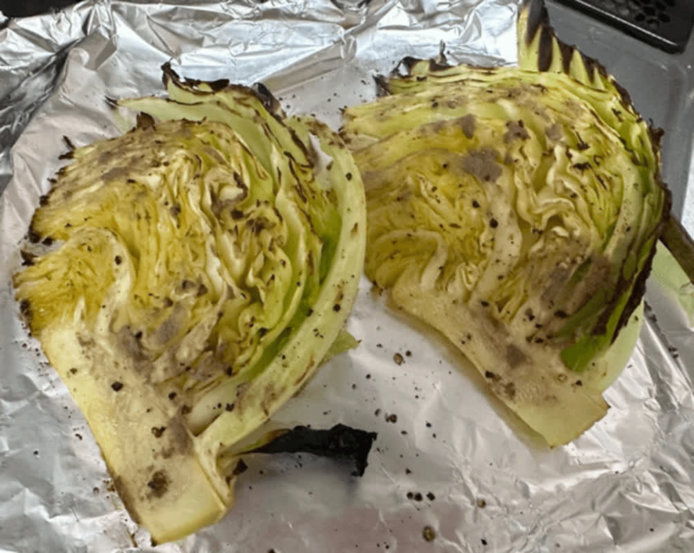 焼きキャベツで絶品の甘さを引き出す！
