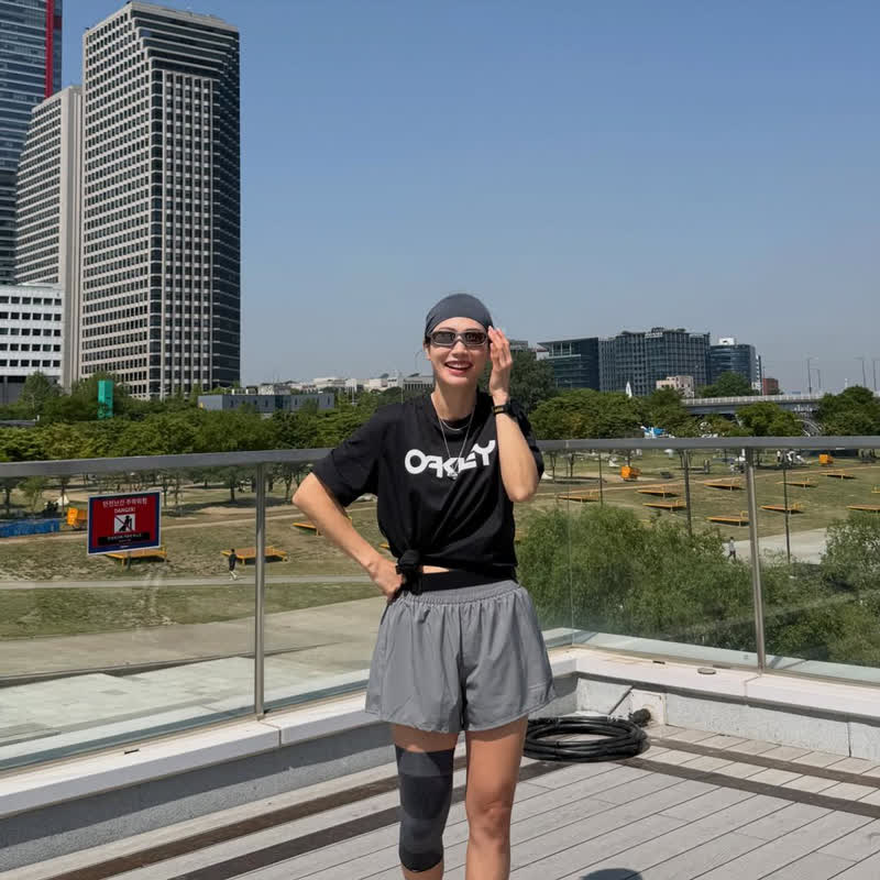 「可愛い」vs「クール」どっち派？韓国女優が教える夏の運動スタイル術