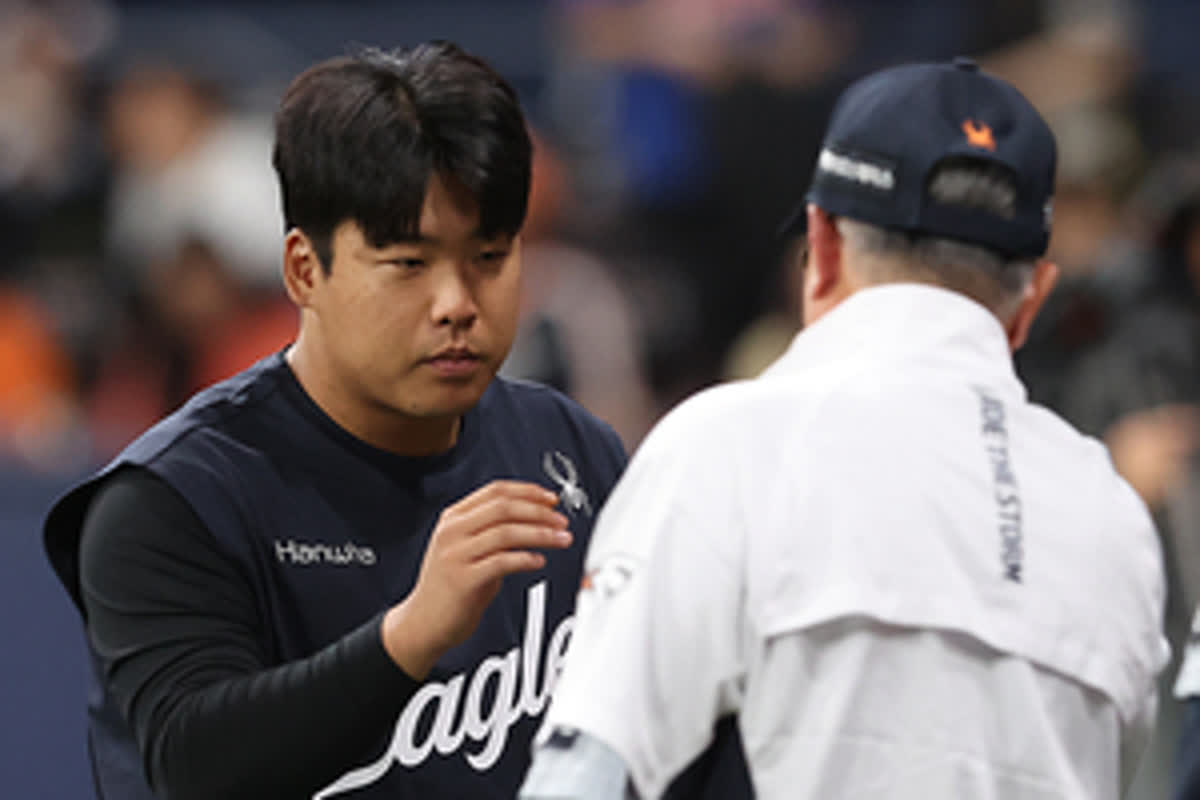 勝利の瞬間！韓国野球界の新星、強烈な一打