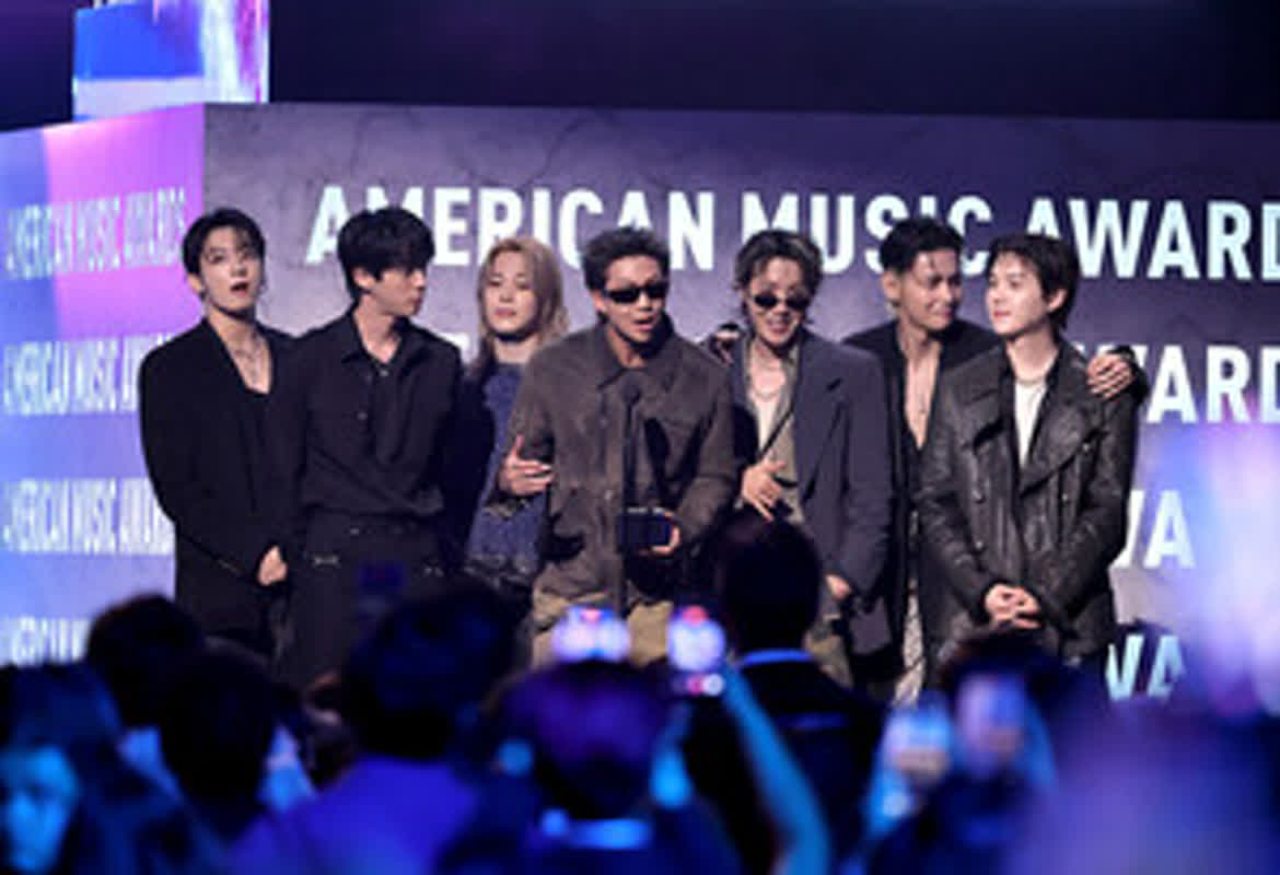 BTSが米AMAで2冠達成！テイラー・スウィフトら豪華スターを抑えた決定的な理由とは