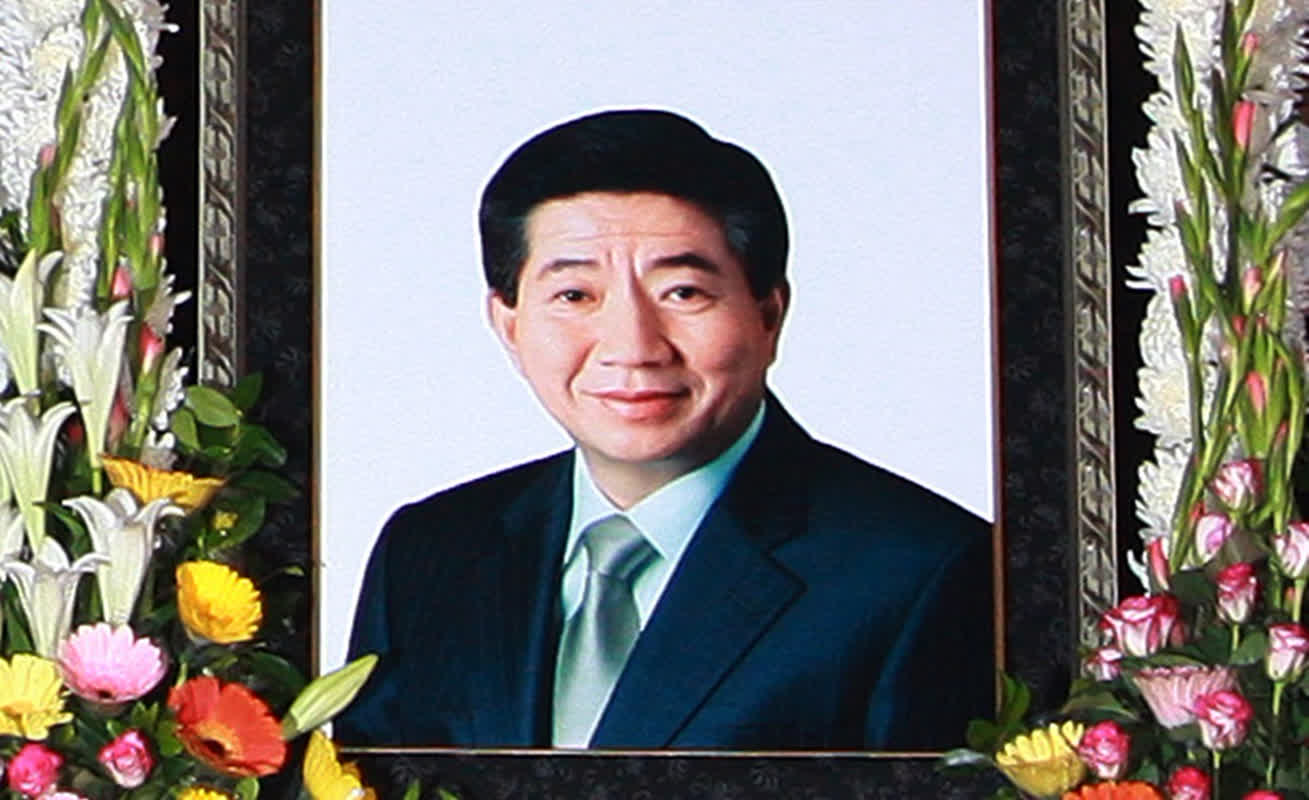 韓国・故ノ・ムヒョン元大統領の死去17周年に衝撃の事態――検索1位に浮上した「屈辱的な言葉」とは