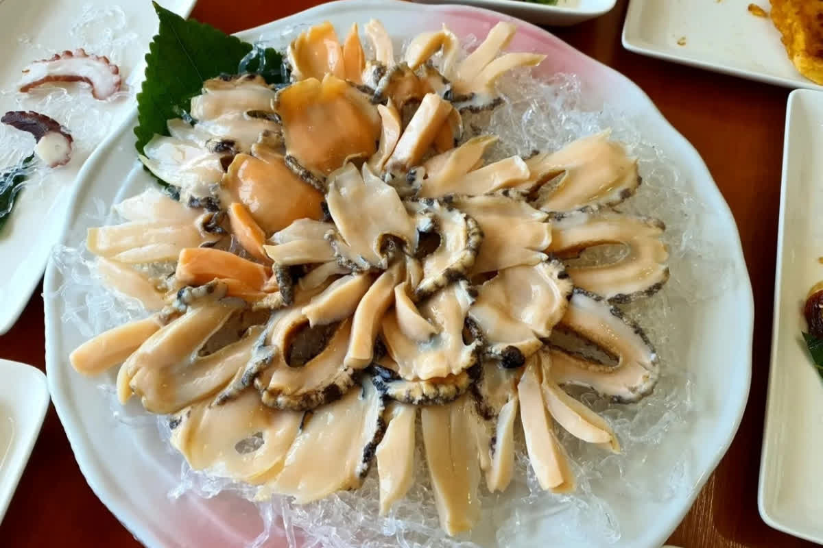 味の深みが違う！韓国で愛される絶品アワビ料理の名店5選――至高の一杯とは