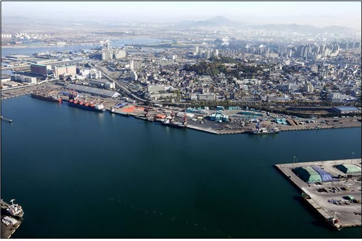 Is South Korea’s Logistics Hub in Danger? The Battle Over Incheon