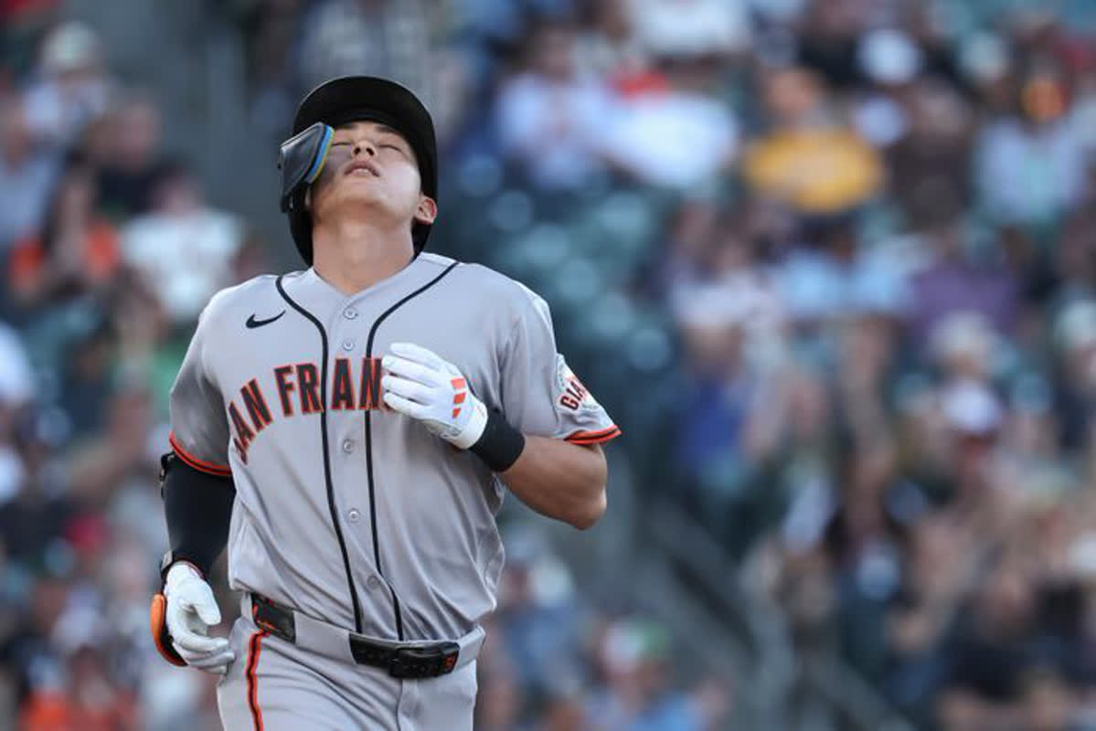Giants Star Lee Jung-hoo Set for Surprising Early Return From Injury