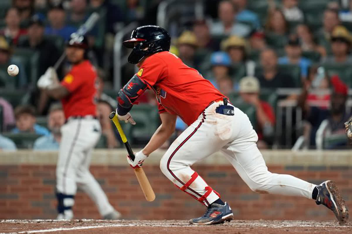 Perfect Squeeze Bunt: How Kim Ha-seong’s Heroics Fueled the Braves’ Win