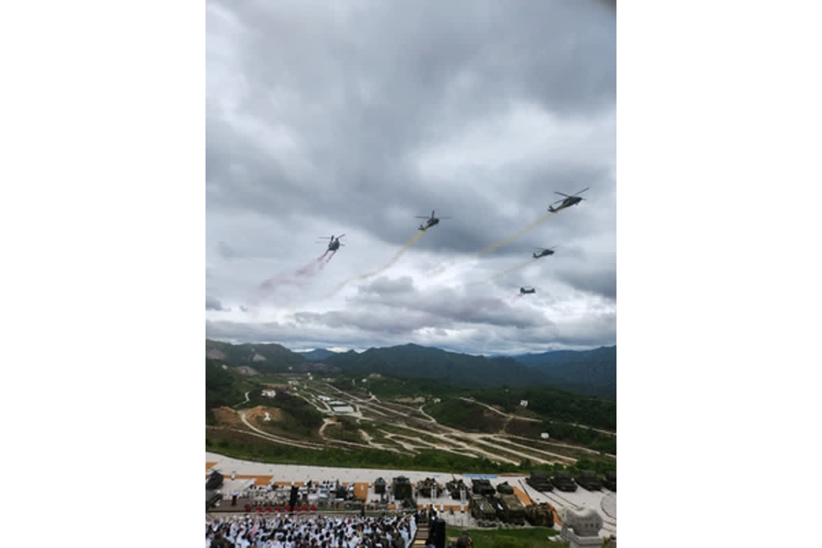 史上初のドローン15機投入！韓国軍が公開した「無人戦闘部隊」の衝撃的な実力