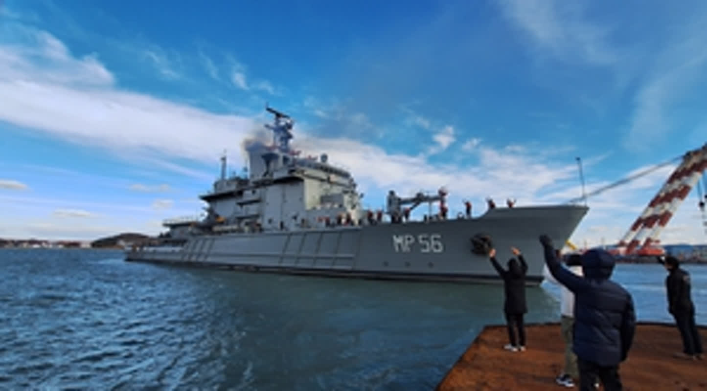 エクアドルに新たな海軍力、韓国の贈り物が到着！