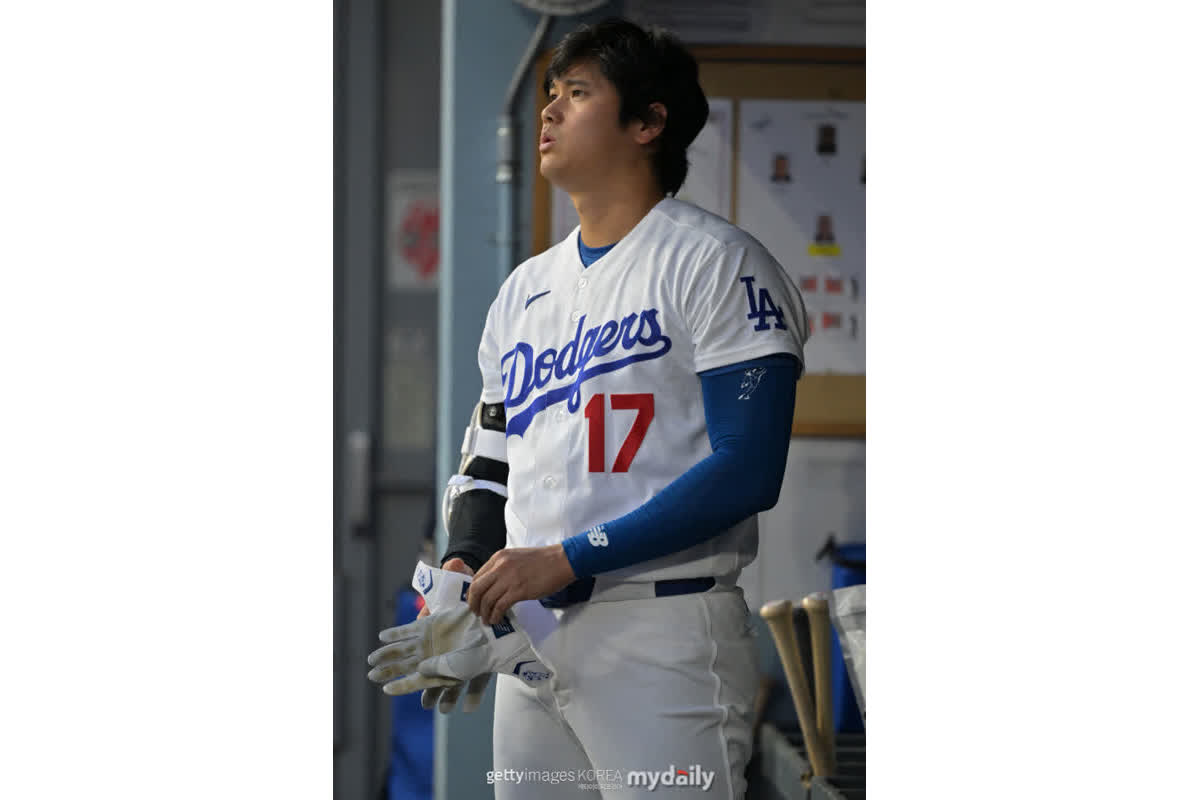 Shohei Ohtani Hit by Pitch: Will the Dodgers Star Pitch Tomorrow?