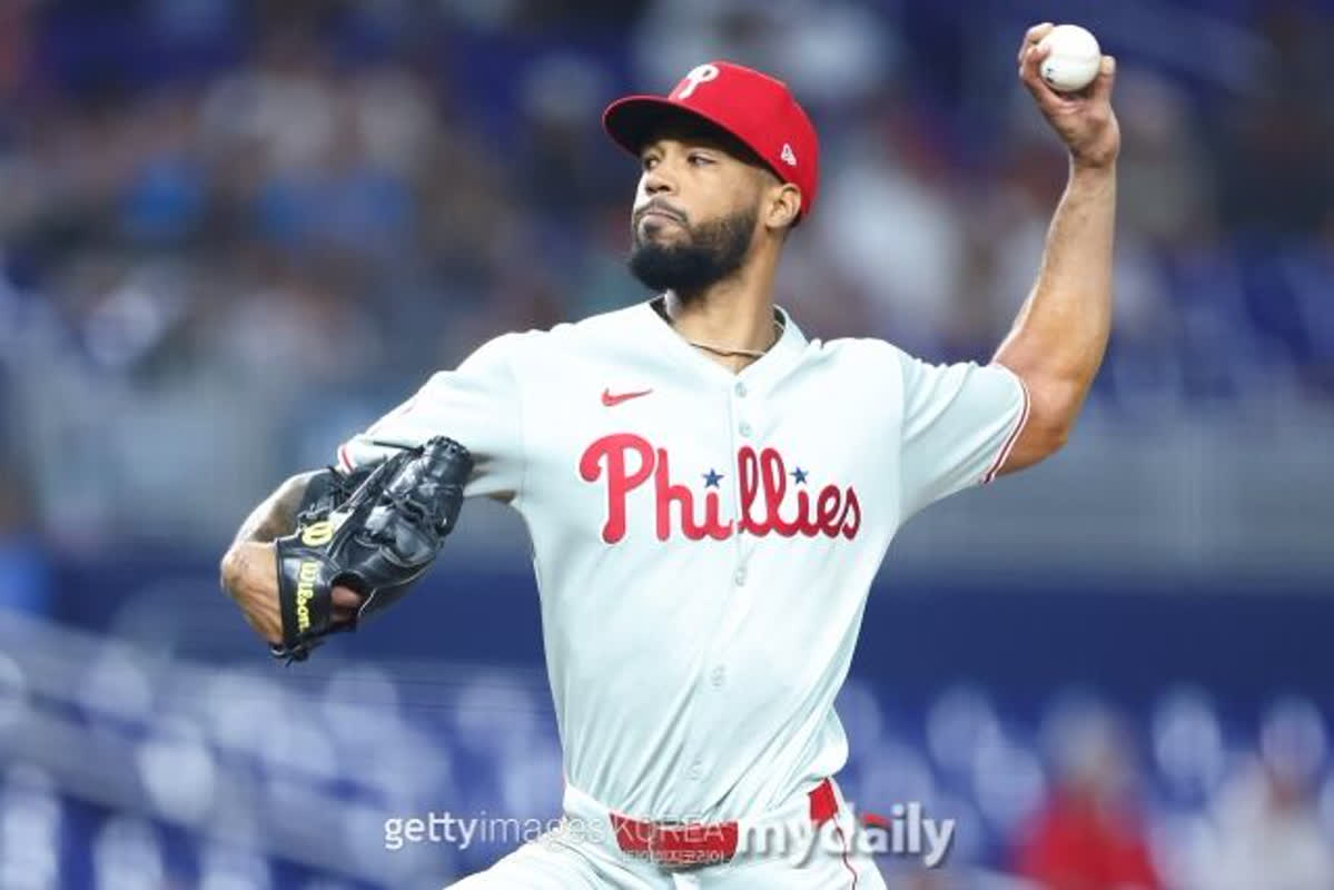 Chasing a 115-Year MLB Record: Can Cristopher Sánchez Do the Unthinkable?