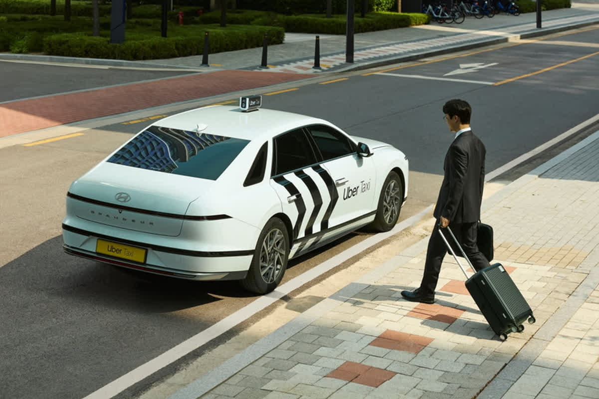 Uberの手数料改定が頓挫か？韓国タクシー業界との対立と政府介入の真相