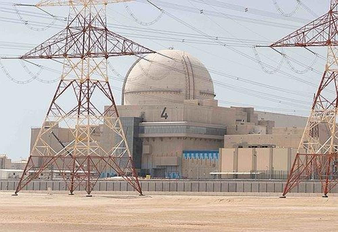 UAE原発、ドローン攻撃で火災発生！危機的状況か？