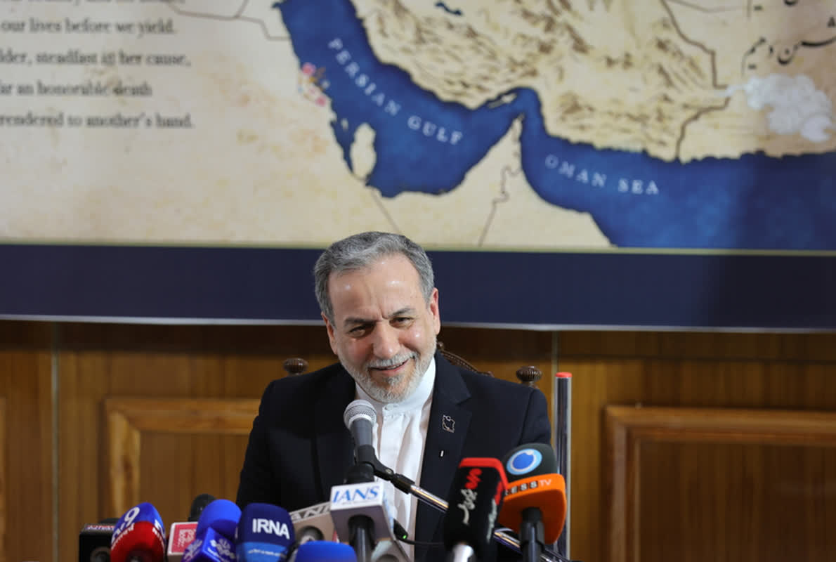 イラン、米軍投入に備え武装教育開始！