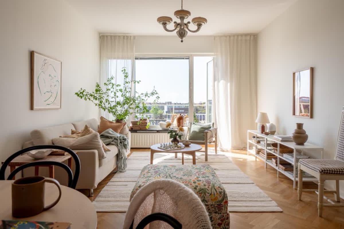 Inside a Stunning 1,067 Sq Ft Swedish Apartment with Romantic Nordic Design